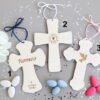Croix en bois gravée 14cm personnalisée Baptême Communion Profession de foi